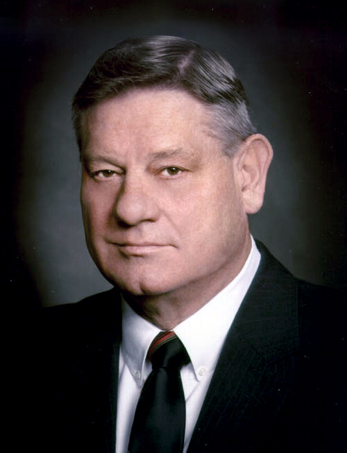 Louis E. Zellers portrait photo