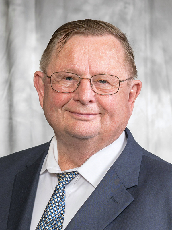 Dr. Martin Gundersen